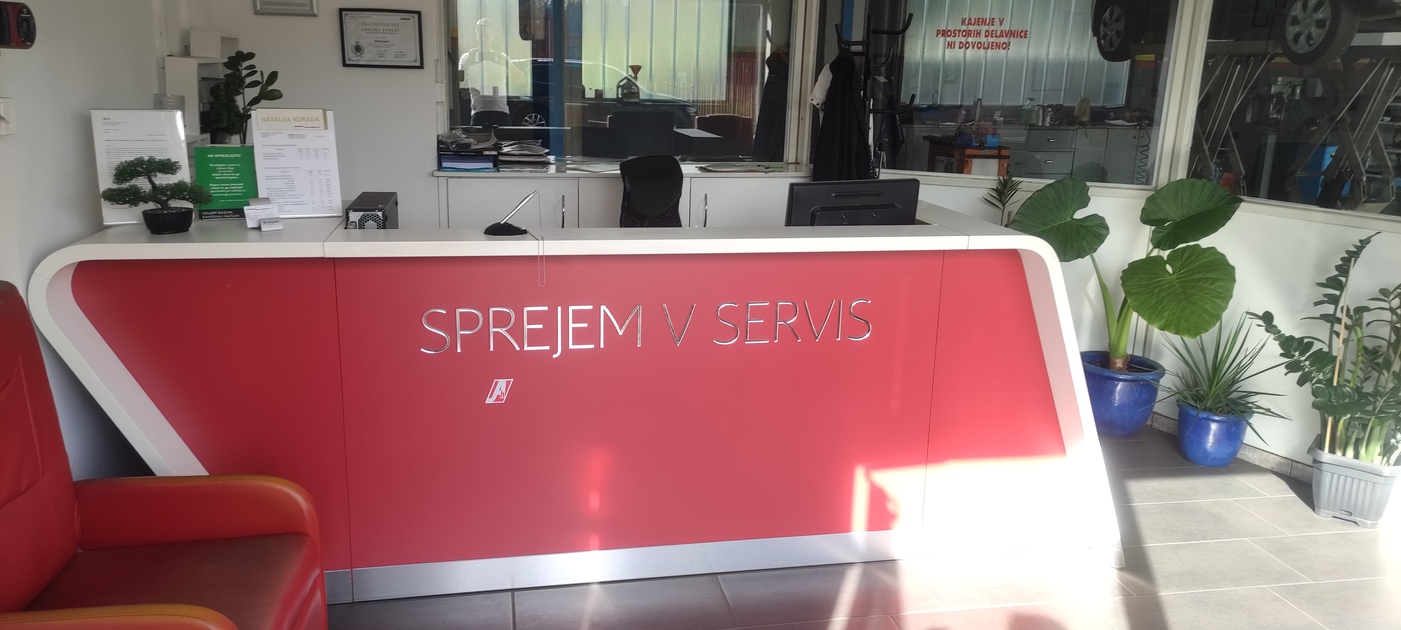 Servis vozil